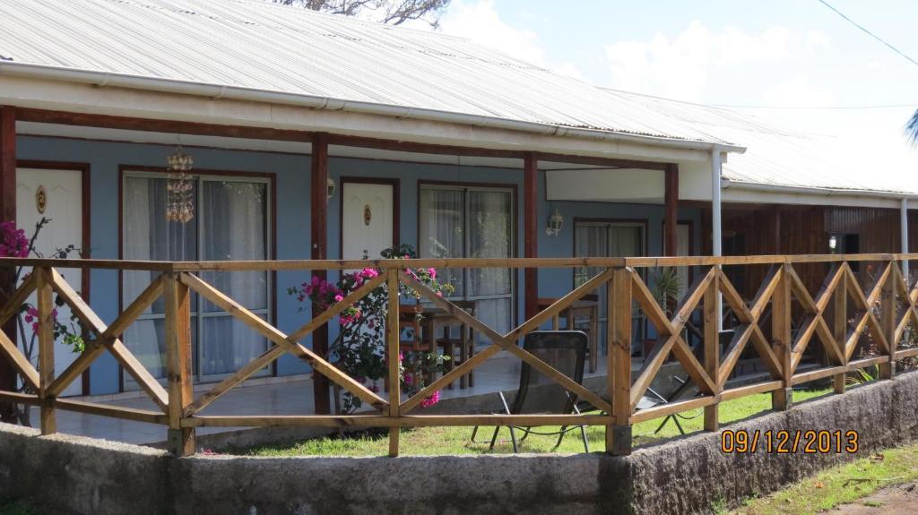 Hotel Petero Atamu Hanga Roa Exteriér fotografie